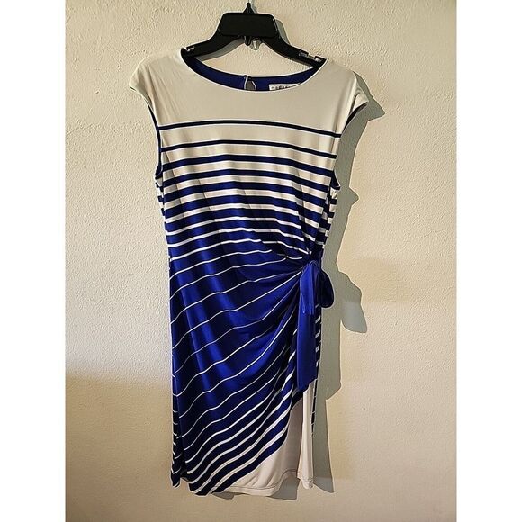 Madison Leigh Sheath Stretch Dress Womens Size 10 Blue White Cap Sleeve - Picture 1 of 7